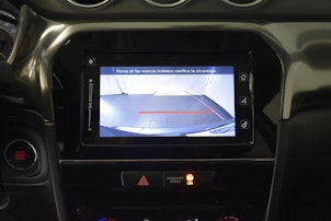 Vehicle image SUZUKI Vitara 1.4 T Compact Top Hybrid 4x4 - Pneumatici invernali inclusi