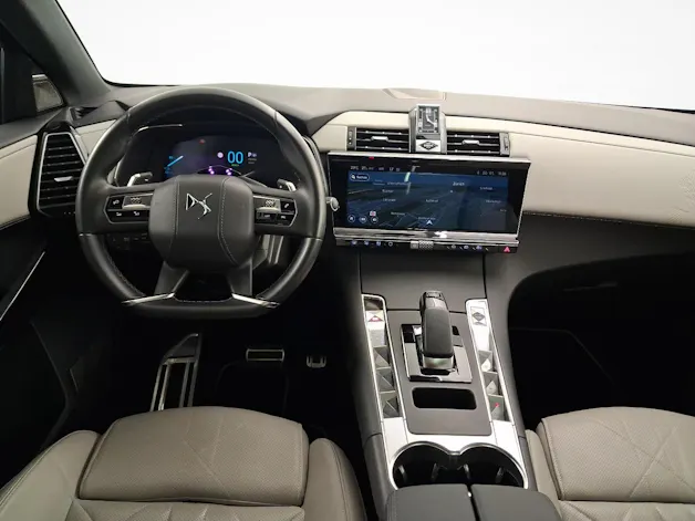 DS 7 1.6 E-Tense Esprit de Voyage 4x4