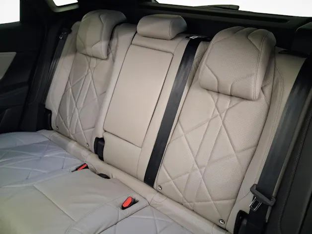DS 7 1.6 E-Tense Esprit de Voyage 4x4