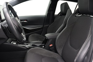 Vehicle image TOYOTA Corolla Touring Sports 2.0 HSD Premium