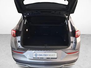 https://vehicle.imgix.net/4020340/02f1e37d-0605-48a0-a2ab-a32973c06780.jpg