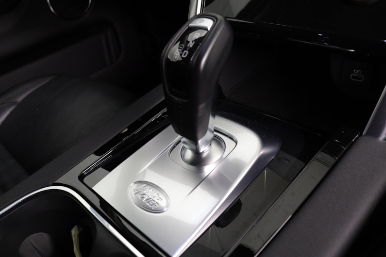 Vehicle image LAND ROVER DISCOVERY SPORT