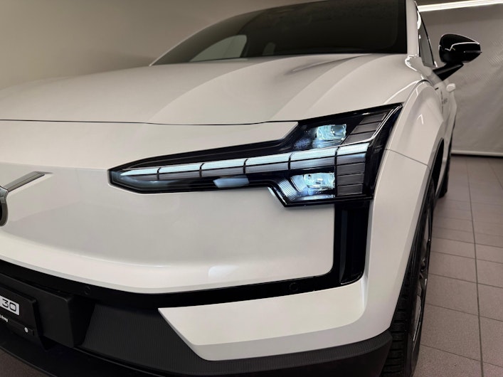 Vehicle image VOLVO EX 30