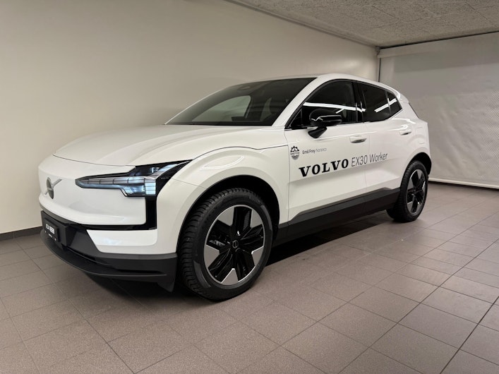 Vehicle image VOLVO EX 30