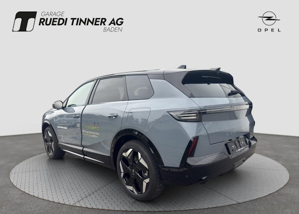 Vehicle image 6 Vehicle image 6