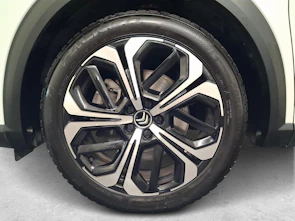 immagine del veicolo CITROEN C5 X 1.6 Plug-in Hybrid Shine Pack