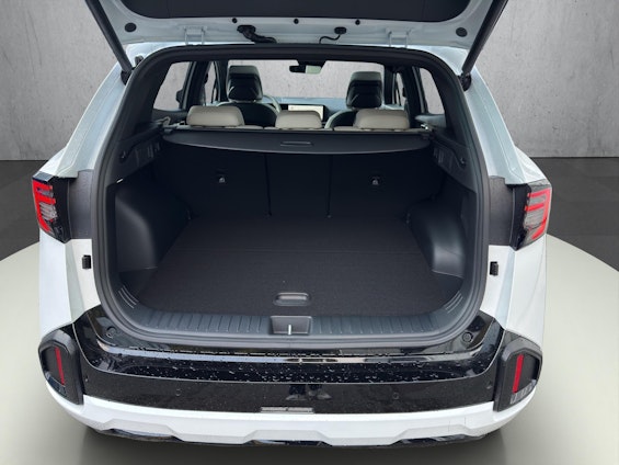 Vehicle image 13 Vehicle image 13