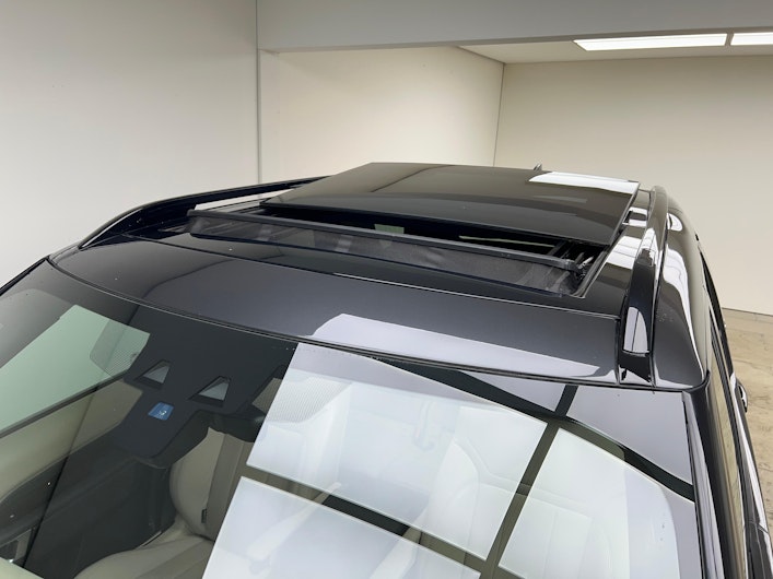 Vehicle image LAND ROVER DISCOVERY