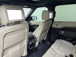 Vehicle image LAND ROVER Discovery 3.0 SDV6 HSE