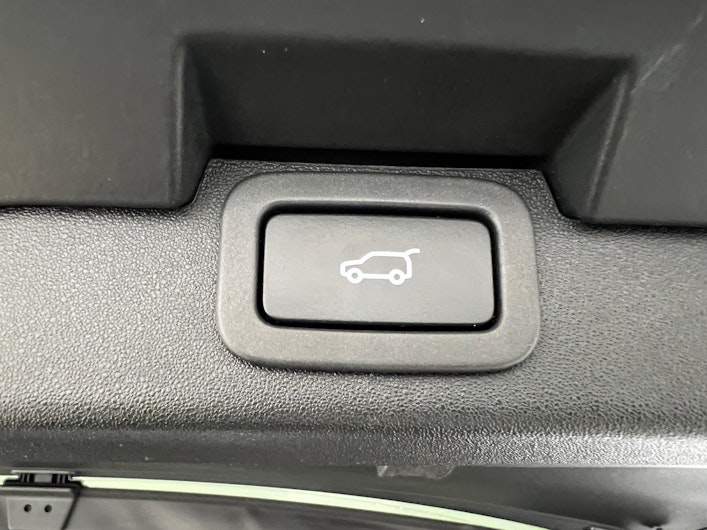 Vehicle image LAND ROVER DISCOVERY