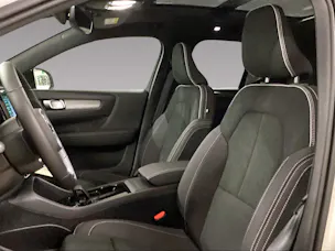 Volvo EX40 Twin Black Edition AWD