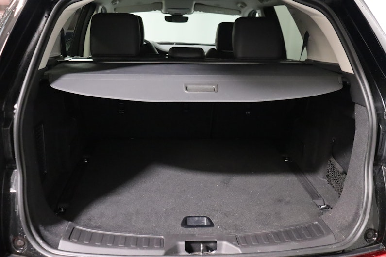 Vehicle image LAND ROVER DISCOVERY SPORT