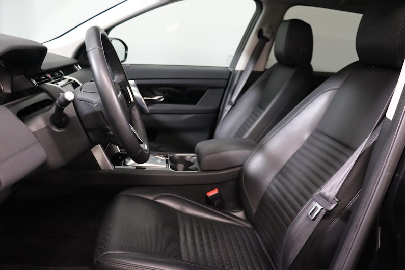 Vehicle image LAND ROVER DISCOVERY SPORT