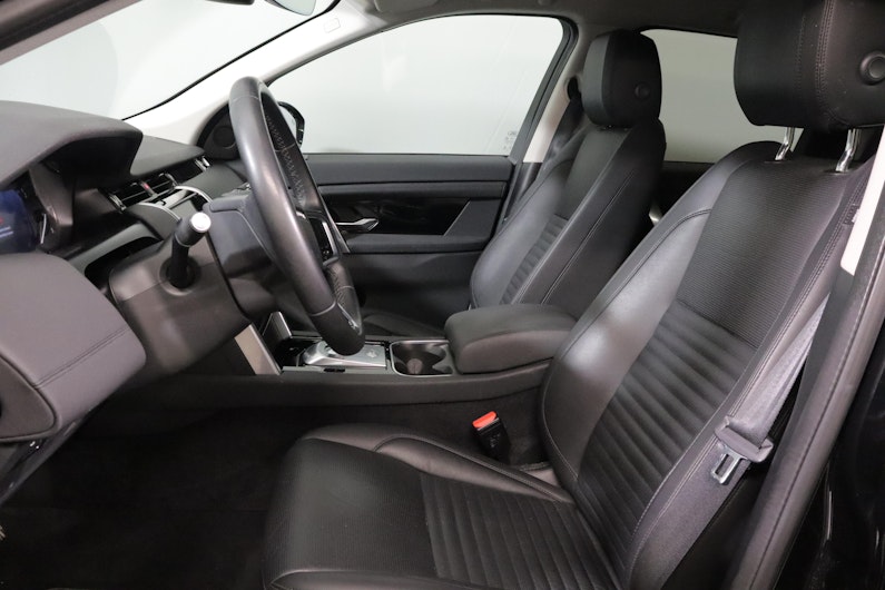 Vehicle image LAND ROVER DISCOVERY SPORT