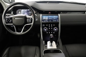 Vehicle image LAND ROVER Discovery Sport 2.0 SD4 200 SE
