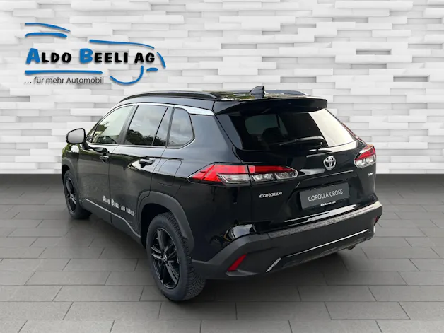 Toyota Corolla Cross 2.0 HSD Trend AWD-i