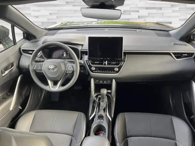 Toyota Corolla Cross 2.0 HSD Trend AWD-i