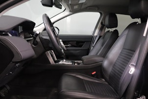 Vehicle image LAND ROVER Discovery Sport 2.0 SD4 200 SE