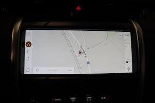 Vehicle image LAND ROVER Discovery Sport 2.0 SD4 200 SE