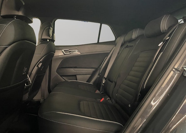 Vehicle image 8 Vehicle image 8