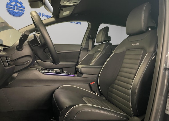 Vehicle image 6 Vehicle image 6