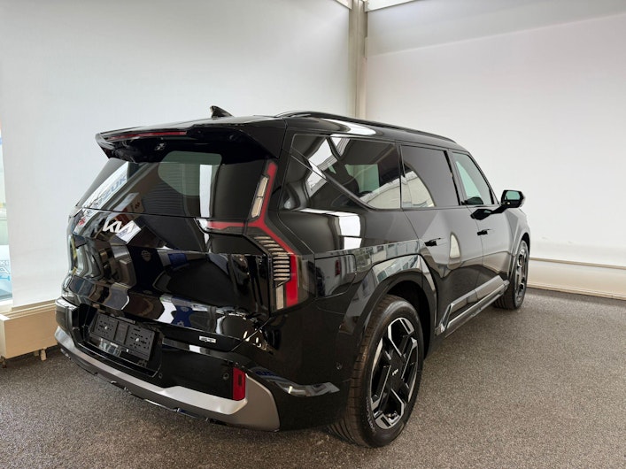 Vehicle image KIA EV9