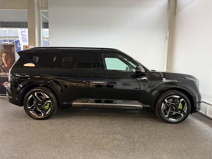 Vehicle image KIA EV9