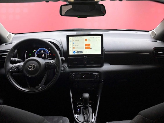 Vehicle image 9 Vehicle image 9