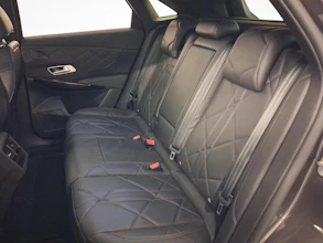 https://vehicle.imgix.net/4020489/d8b30703-2a93-4503-9a93-097f581d2d2c.jpg