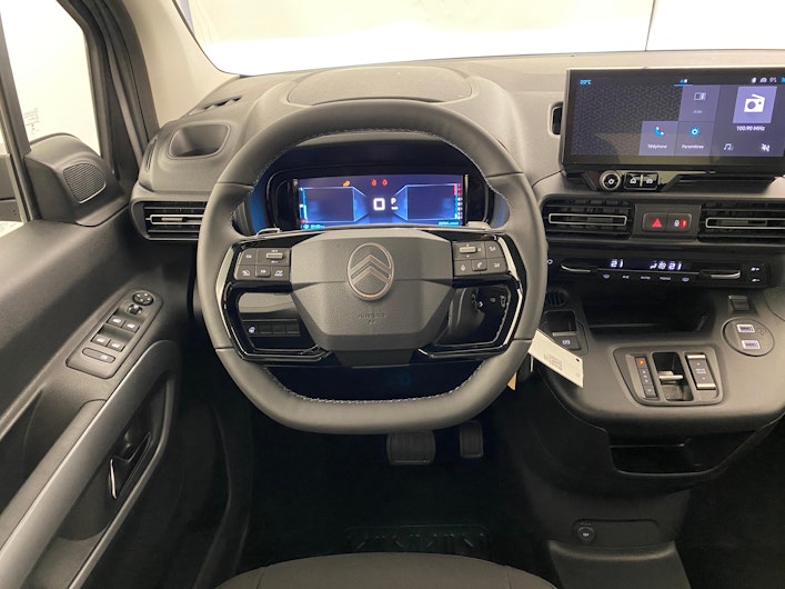 Vehicle image CITROEN BERLINGO