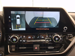 https://vehicle.imgix.net/4020552/b6a322e4-54d0-4e22-9724-6c762942639b.jpg