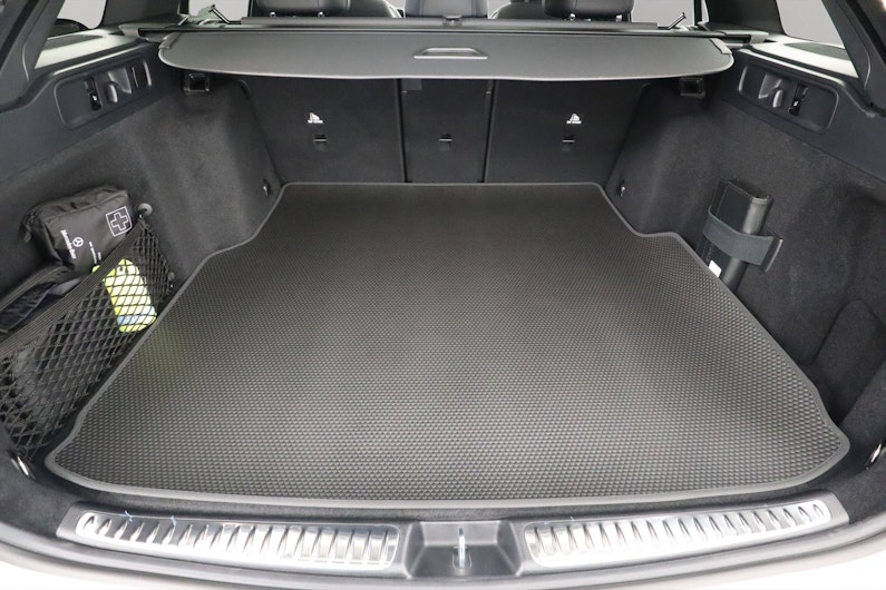 Vehicle image MERCEDES-BENZ C 220