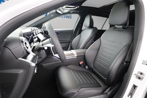 Vehicle image MERCEDES-BENZ C 220 d Swiss Star AMG Line 4matic Kombi