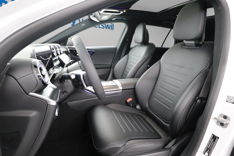 Vehicle image MERCEDES-BENZ C 220