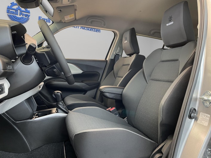 Vehicle image SUZUKI SWIFT