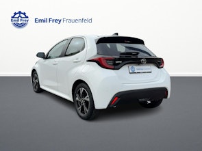 Vehicle image TOYOTA Yaris 1.5 VVT-i HSD Trend