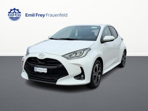 Vehicle image TOYOTA Yaris 1.5 VVT-i HSD Trend