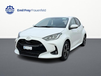 Fahrzeugbild TOYOTA Yaris 1.5 VVT-i HSD Trend Fahrzeugbild TOYOTA Yaris 1.5 VVT-i HSD Trend