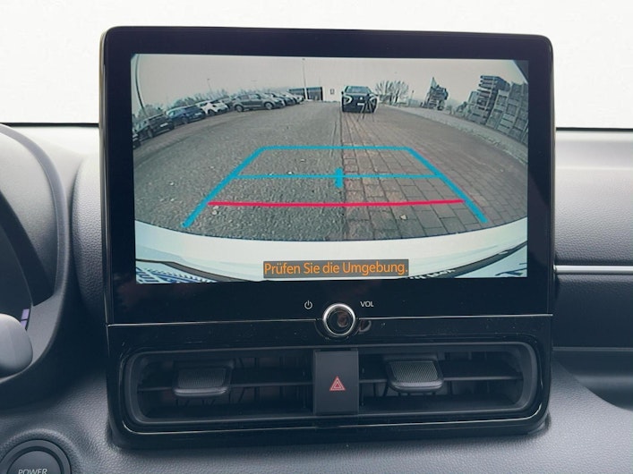 Vehicle image TOYOTA YARIS