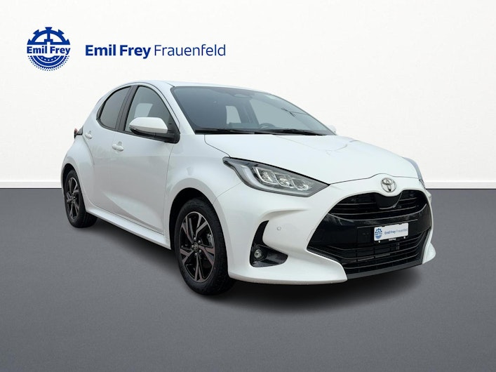 Vehicle image TOYOTA YARIS