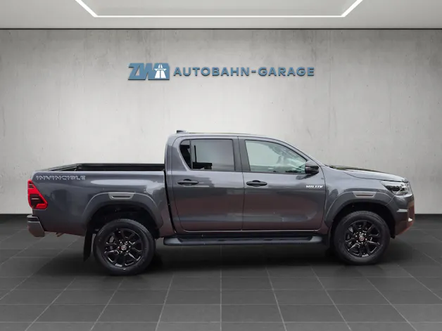 Toyota Hilux Double Cab.-Pick-up 2.8 D-4D MHEV 204 Invincible