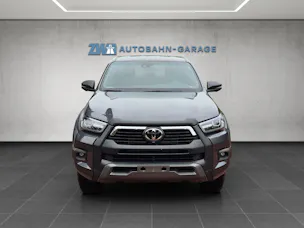 Toyota Hilux Double Cab.-Pick-up 2.8 D-4D MHEV 204 Invincible