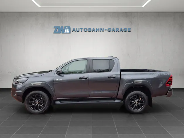 Toyota Hilux Double Cab.-Pick-up 2.8 D-4D MHEV 204 Invincible