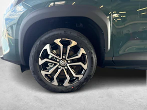https://vehicle.imgix.net/4020614/cd0cafdc-501a-4218-99b0-e82ab19d4d15.jpg