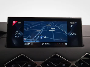 https://vehicle.imgix.net/4020621/64ae2d7a-7412-4c89-9e6e-55e2695be94f.jpg