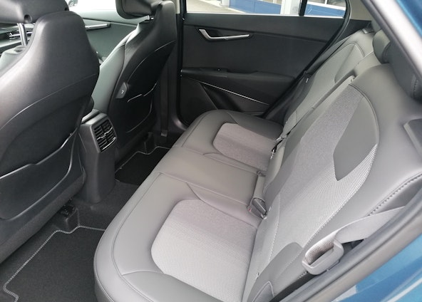 Vehicle image 8 Vehicle image 8