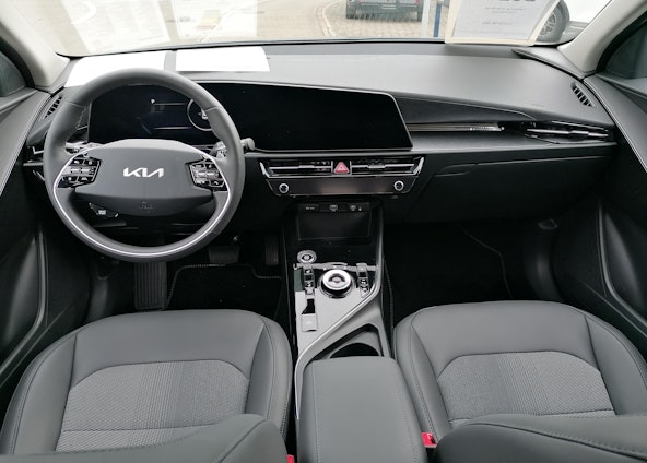 Vehicle image 5 Vehicle image 5