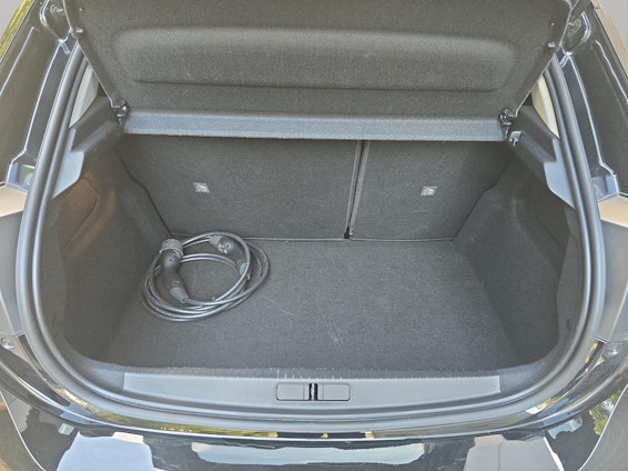 Vehicle image 10 Vehicle image 10