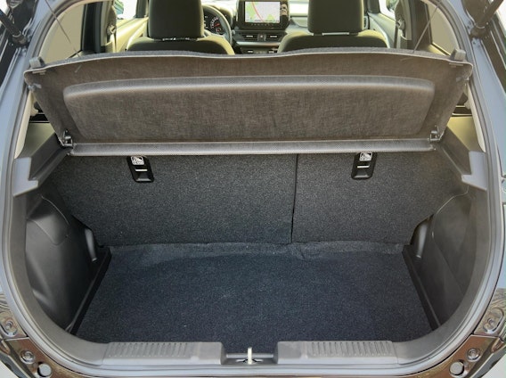 Vehicle image 11 Vehicle image 11