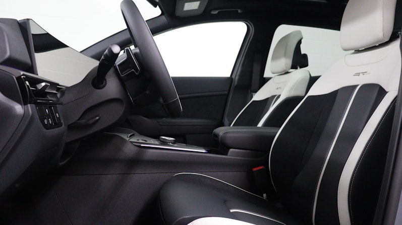 Vehicle image KIA SPORTAGE